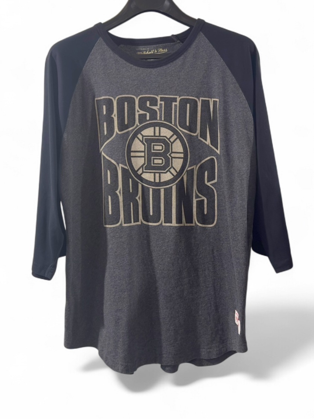 Mitchell & Ness NHL Boston Bruins 3/4 Sleeve Graphic T-shirt Size Men’s XL